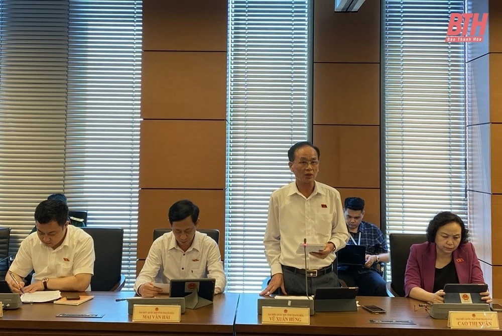 Ngày làm việc thứ nhất (đợt 2), Kỳ họp thứ 9, Quốc hội khóa XV: Đoàn ĐBQH tỉnh Thanh Hoá tham gia góp ý về việc sắp xếp đơn vị hành chính cấp tỉnh năm 2025; các dự án luật và dự thảo nghị quyết