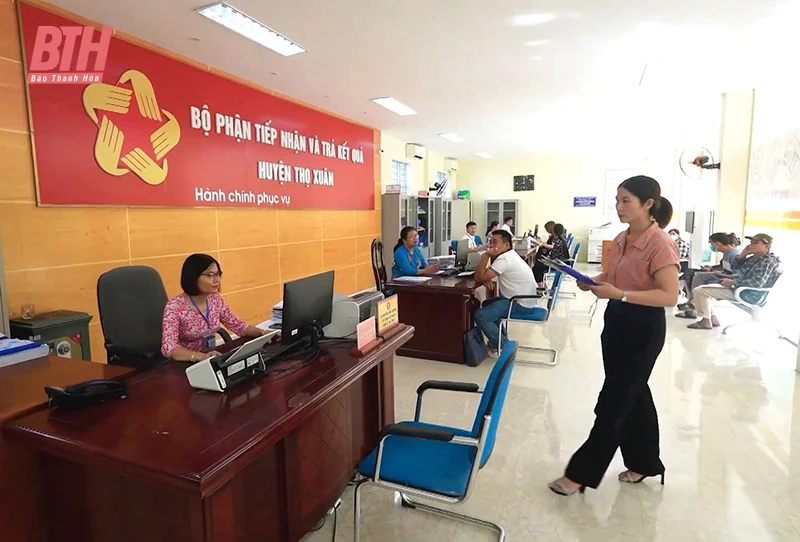 Đổi mới, nâng cao chất lượng dịch vụ công