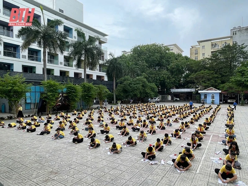 Quan tâm giáo dục kỹ năng sống cho trẻ em trong dịp hè