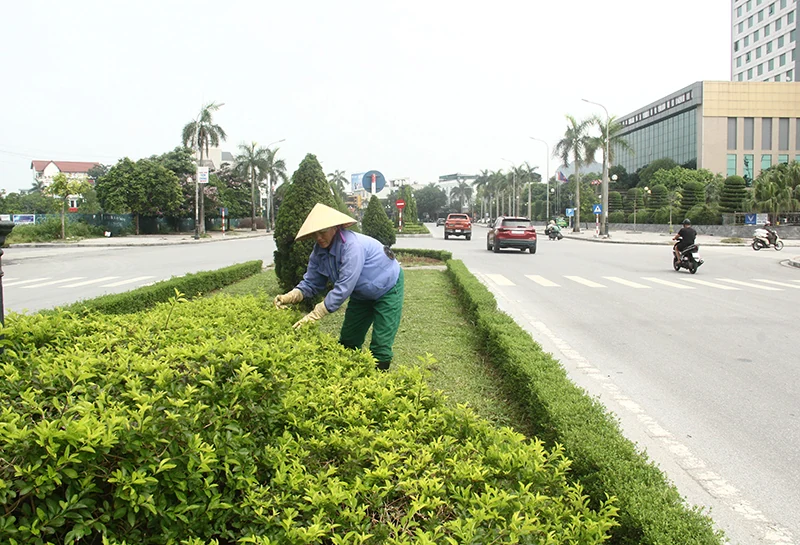 Người giữ cho phố phường sạch đẹp, văn minh