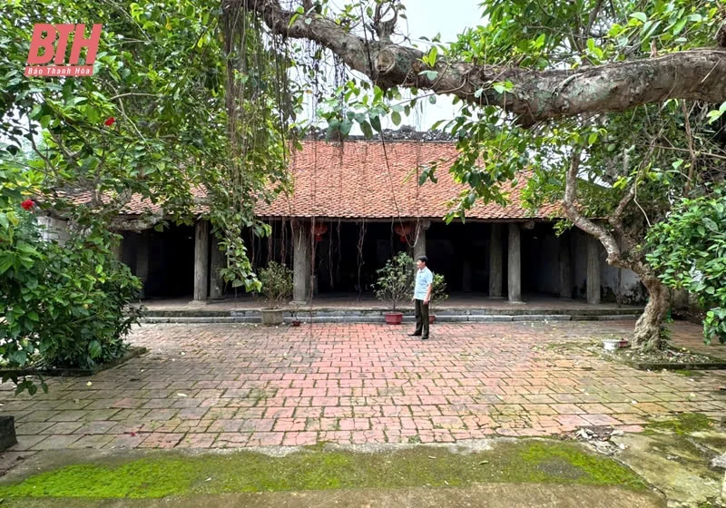 Về thăm đình - đền Thiết Cương