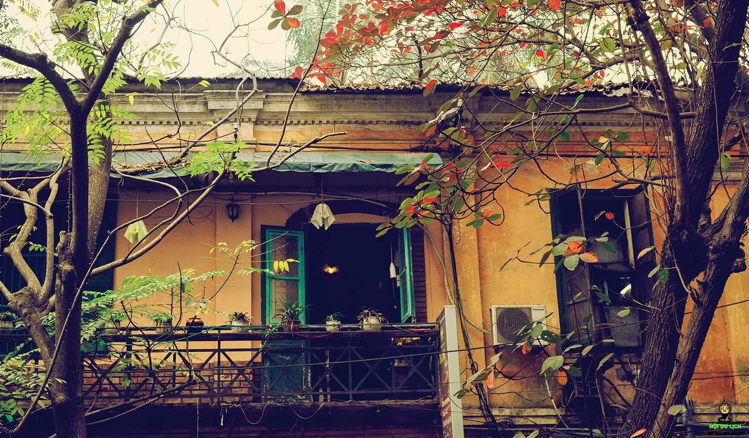 [Emagazin]: Từ ô cửa nhỏ