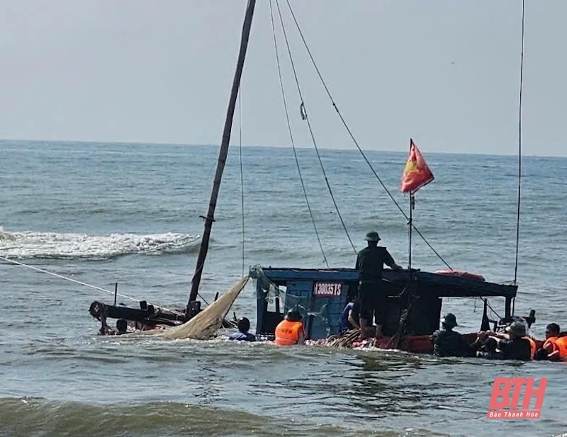 Đồn Biên phòng Hoằng Trường kịp thời cứu hộ tàu cá gặp nạn trên biển