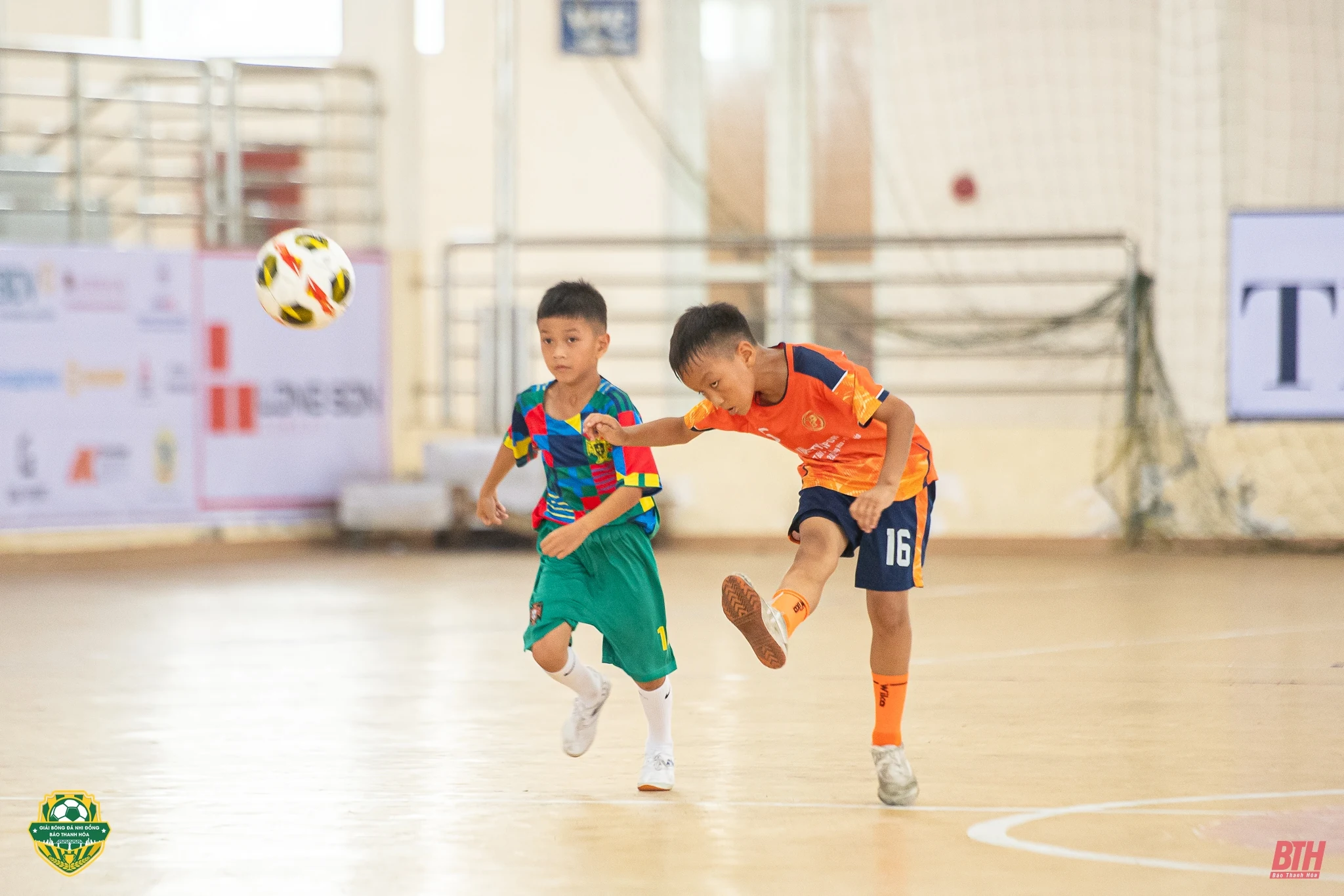 Kịch tính phút chót, lứa tuổi U8 xác định được 8 đội vào tứ kết