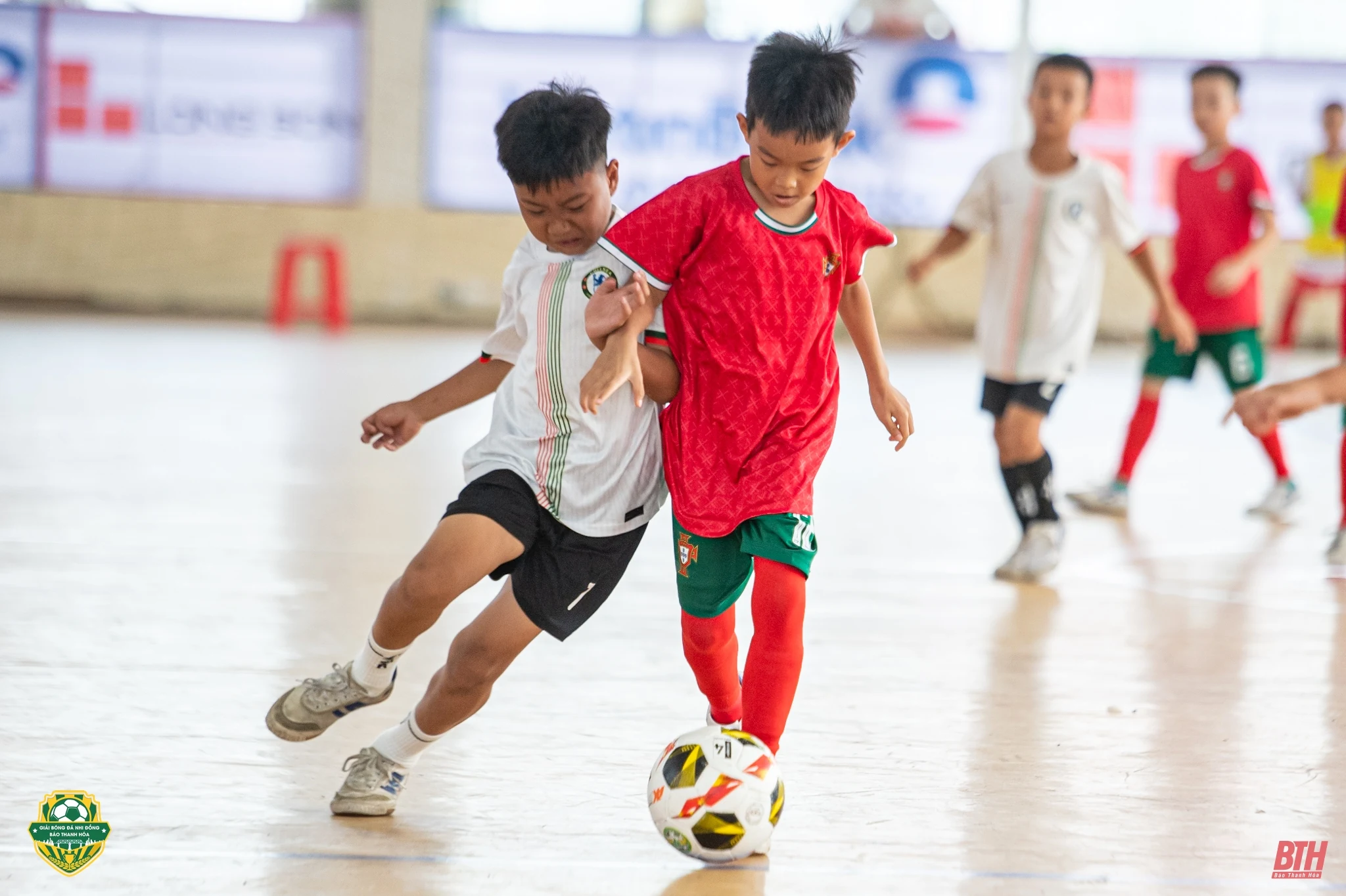 Loạt penalty nghẹt thở đưa Thạch Thành vào bán kết, chia tay ĐKVĐ U8 TP Thanh Hoá