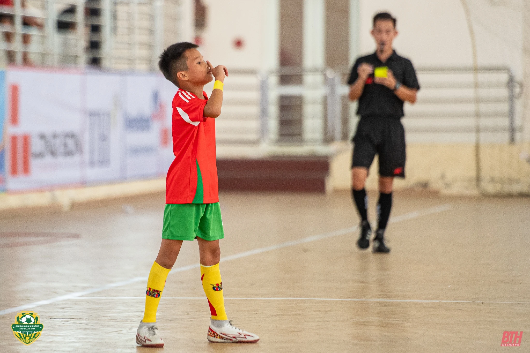 Thắng thuyết phục TP Thanh Hoá, U10 Thường Xuân giành vé vào bán kết