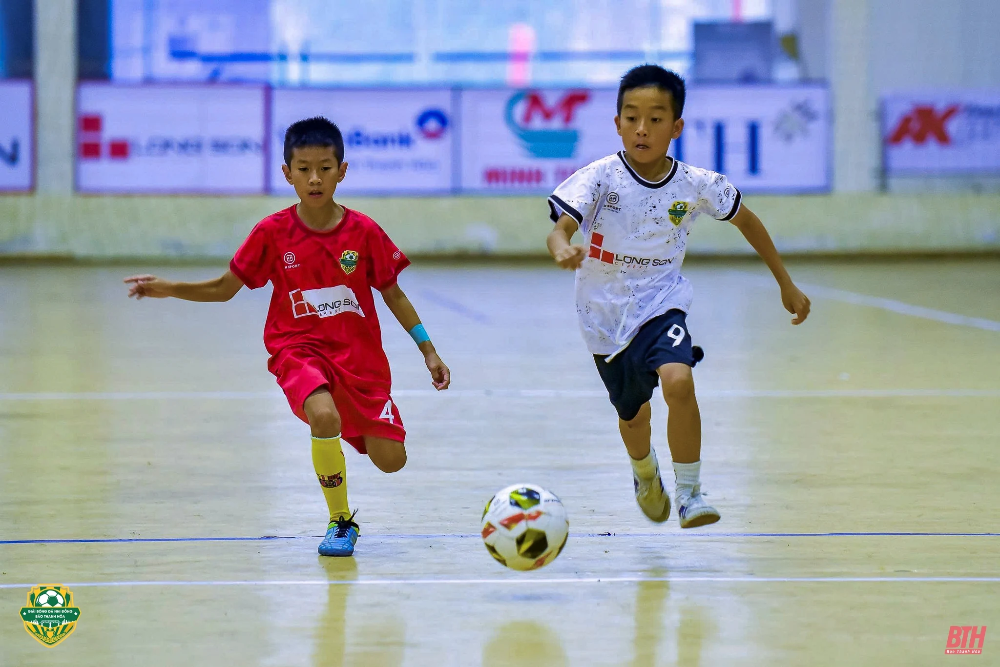 U10 Nghi Sơn đánh bại Thường Xuân trên chấm luân lưu, giành quyền vào chung kết U10