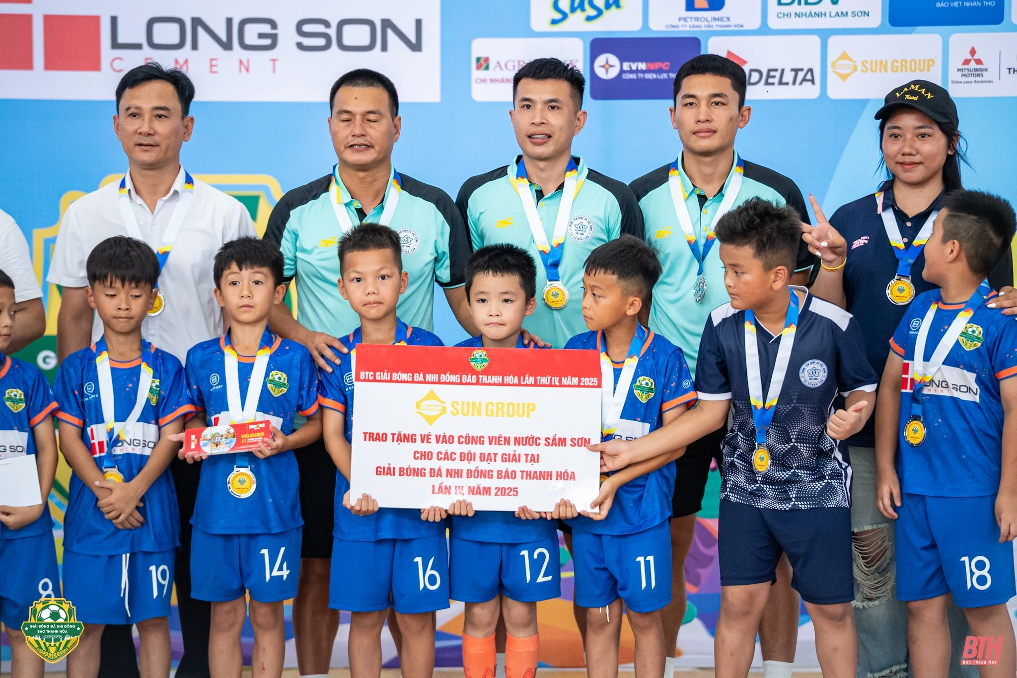 U8 Thiệu Hóa và U10 Nghi Sơn đăng quang giải Bóng đá Nhi đồng Báo Thanh Hóa lần thứ IV năm 2025 - Cúp Xi măng Long Sơn