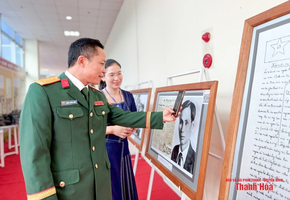 Triển lãm trưng bày hàng chục hiện vật gắn bó với các thế hệ người làm báo xứ Thanh