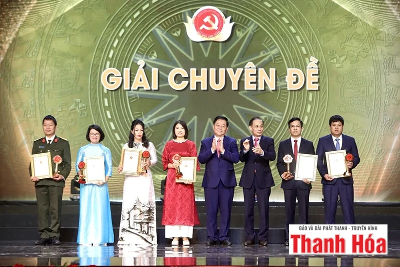 Trên mặt trận đấu tranh phản bác các quan điểm sai trái, thù địch