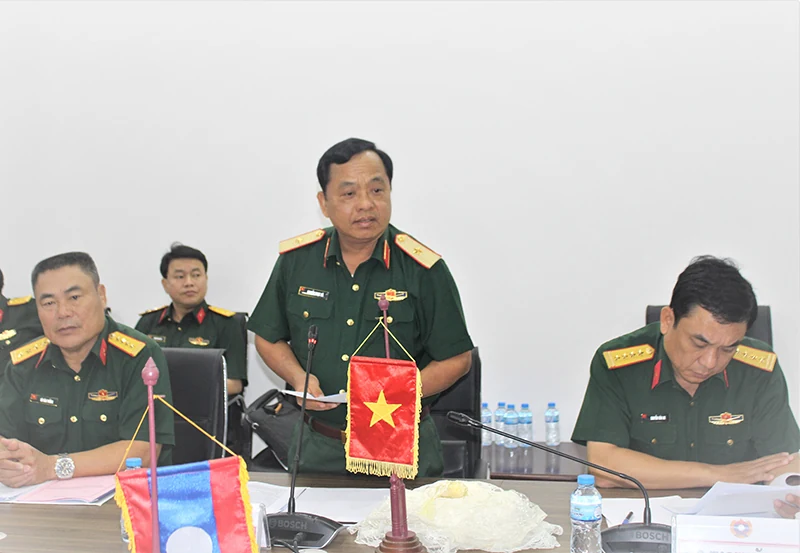 Quân khu 4 tăng cường hợp tác với các đơn vị Quân đội Lào