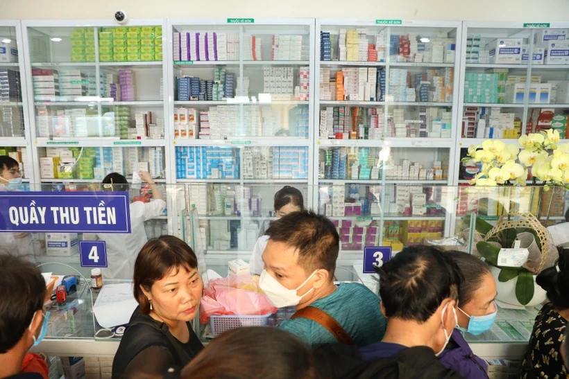 Bộ Y tế bãi bỏ 13 thủ tục hành chính trong lĩnh vực dược phẩm