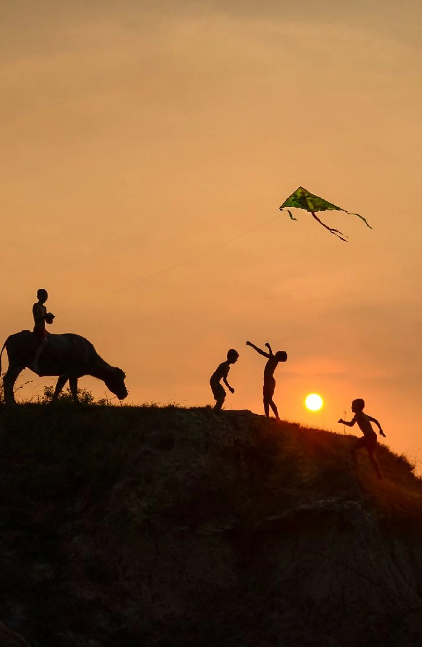 [Emagazine]: Lời ru của đất