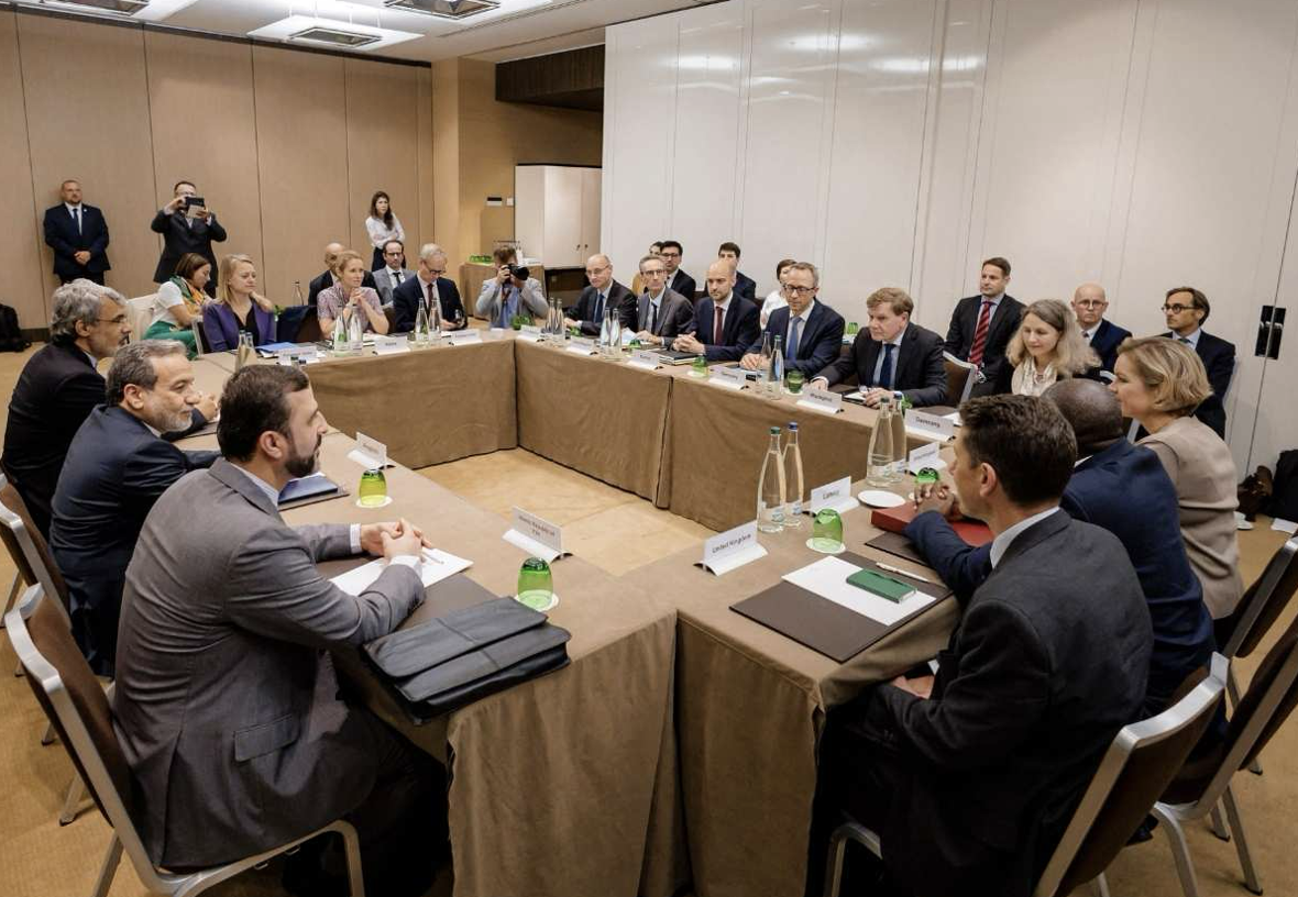 Iran, châu Âu chưa đạt được đột phá trong vấn đề hạt nhân tại cuộc gặp ở Geneva