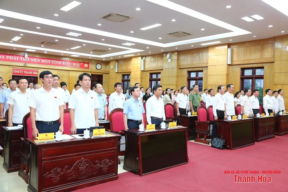 Kỳ họp thứ 30, HĐND tỉnh khóa XVIII thông qua 16 nghị quyết