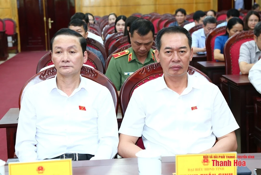 Kỳ họp thứ 30, HĐND tỉnh khóa XVIII thông qua 16 nghị quyết