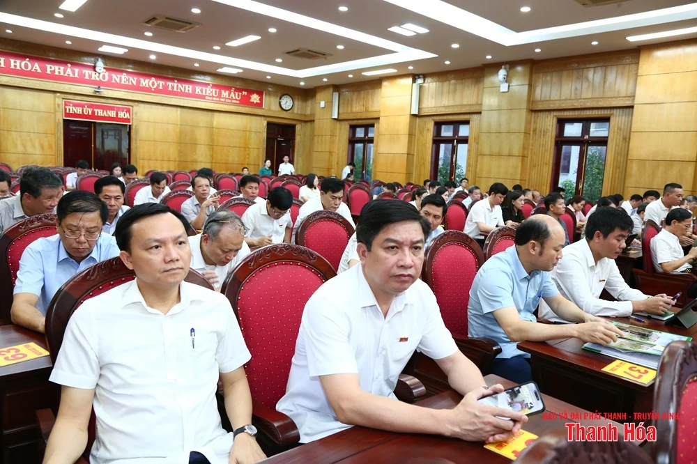 Kỳ họp thứ 30, HĐND tỉnh khóa XVIII thông qua 16 nghị quyết