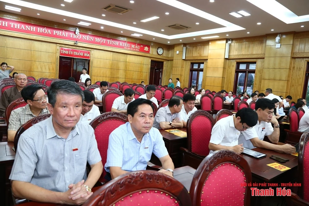 Kỳ họp thứ 30, HĐND tỉnh khóa XVIII thông qua 16 nghị quyết