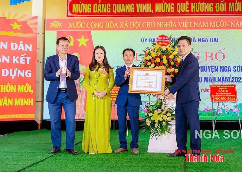 “Cầu nối” đưa nghị quyết vào cuộc sống