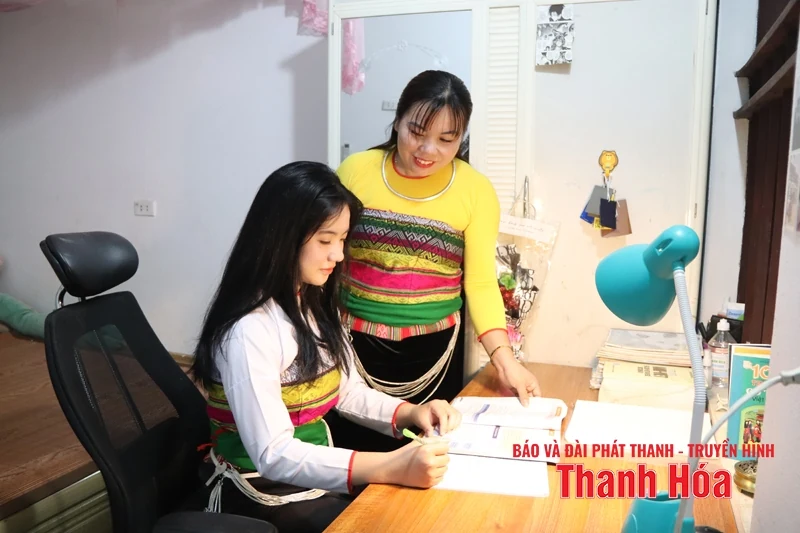 Phát huy vai trò của phụ nữ trong xây dựng gia đình