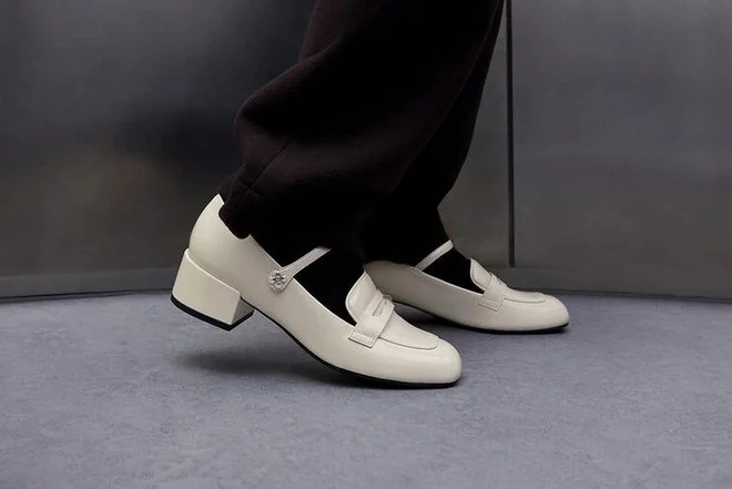 Xu hướng giày mùa Thu 2025: Sự trở lại của cổ điển và đột phá của hiện đại