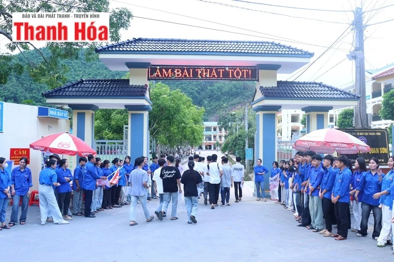 Thí sinh Thanh Hóa hào hứng bước vào ngày thi cuối kỳ thi Tốt nghiệp THPT