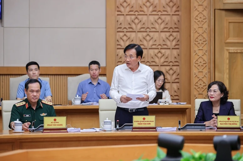 Thủ tướng yêu cầu kiên định mục tiêu, thực hiện “3 tăng tốc”