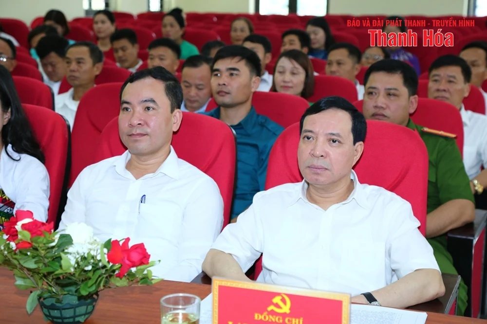 Phó Bí thư Thường trực Tỉnh ủy Lại Thế Nguyên dự Hội nghị lần thứ nhất Ban Chấp hành Đảng bộ xã Thạch Quảng