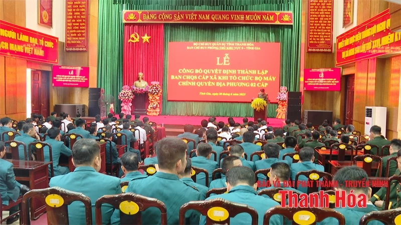 Bộ Chỉ huy quân sự tỉnh công bố thành lập Ban Chỉ huy quân sự xã