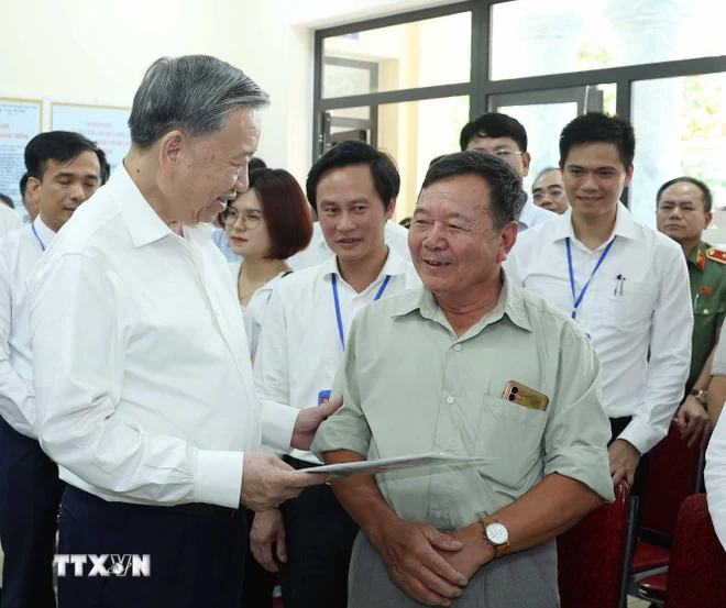 Sắp xếp lại giang sơn và sức mạnh đoàn kết: Để Nghị quyết Đảng thấm sâu vào thực tiễn