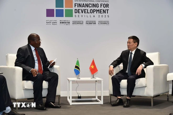 Việt Nam khẳng định vị thế, vai trò quốc tế tại Hội nghị FfD4