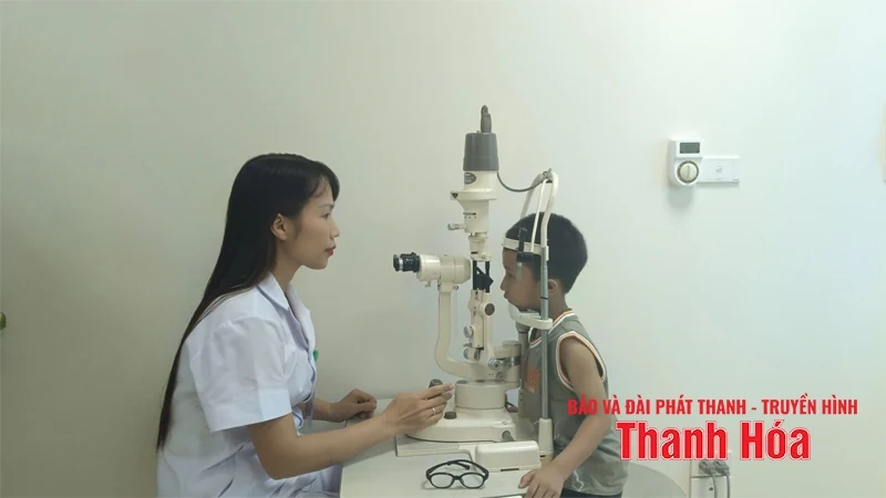 Tác động của thiết bị thông minh đến sức khỏe của trẻ