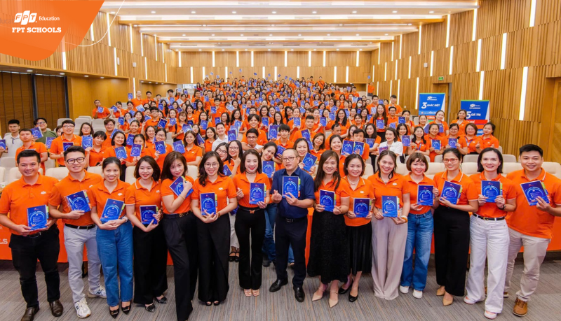 Đội ngũ giáo viên chất lượng - Nền tảng tạo nên môi trường học tập hạnh phúc và toàn diện tại FPT School Thanh Hóa