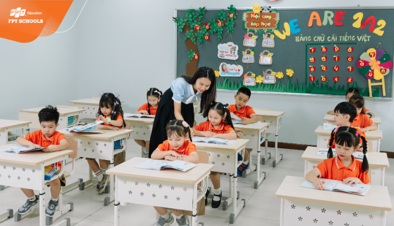 Đội ngũ giáo viên chất lượng - Nền tảng tạo nên môi trường học tập hạnh phúc và toàn diện tại FPT School Thanh Hóa