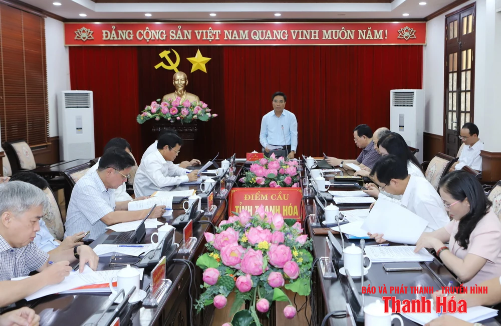 Thống nhất tư tưởng, quyết liệt hành động, hoàn thành tốt 2 nhiệm vụ quan trọng