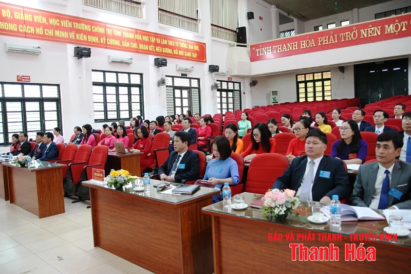 Nâng cao năng lực lãnh đạo và sức chiến đấu của Đảng bộ, phấn đấu trở thành trường kiểu mẫu trước năm 2030