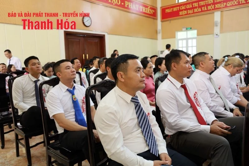 Sở VH,TT&DL khen thưởng 9 tập thể, 110 cá nhân điển hình tiên tiến