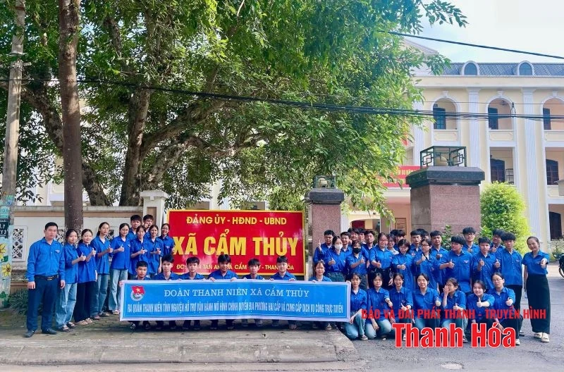 245 đội hình thanh niên tình nguyện ra quân hỗ trợ vận hành mô hình chính quyền địa phương 2 cấp