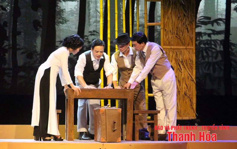 “Sấm dậy cửa Lạch Hới” thắng lớn tại Liên hoan Nghệ thuật sân khấu chuyên nghiệp toàn quốc