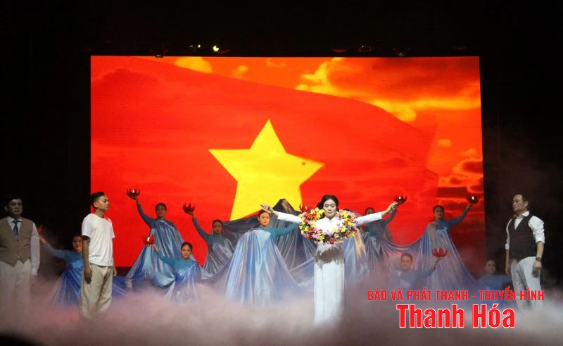 “Sấm dậy cửa Lạch Hới” thắng lớn tại Liên hoan Nghệ thuật sân khấu chuyên nghiệp toàn quốc