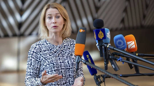 EU yêu cầu Mỹ “chia sẻ gánh nặng” vũ khí cho Ukraine