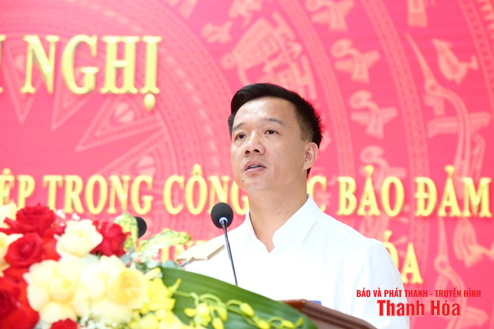 Đối thoại, lắng nghe ý kiến của các doanh nghiệp về công tác bảo đảm an ninh trật tự