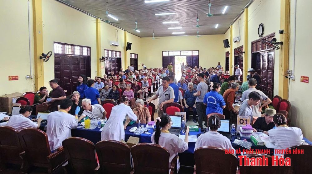 Thu nhận mẫu ADN cho thân nhân liệt sỹ chưa xác định được thông tin tại xã Hoằng Lộc