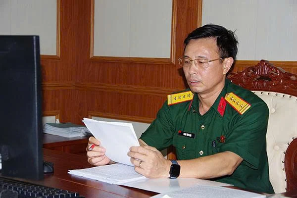 Xây dựng lực lượng vũ trang vững mạnh, toàn diện