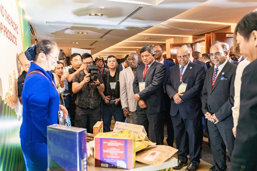 Việt Nam chia sẻ kinh nghiệm xây dựng và phát triển hơn 16.800 sản phẩm OCOP