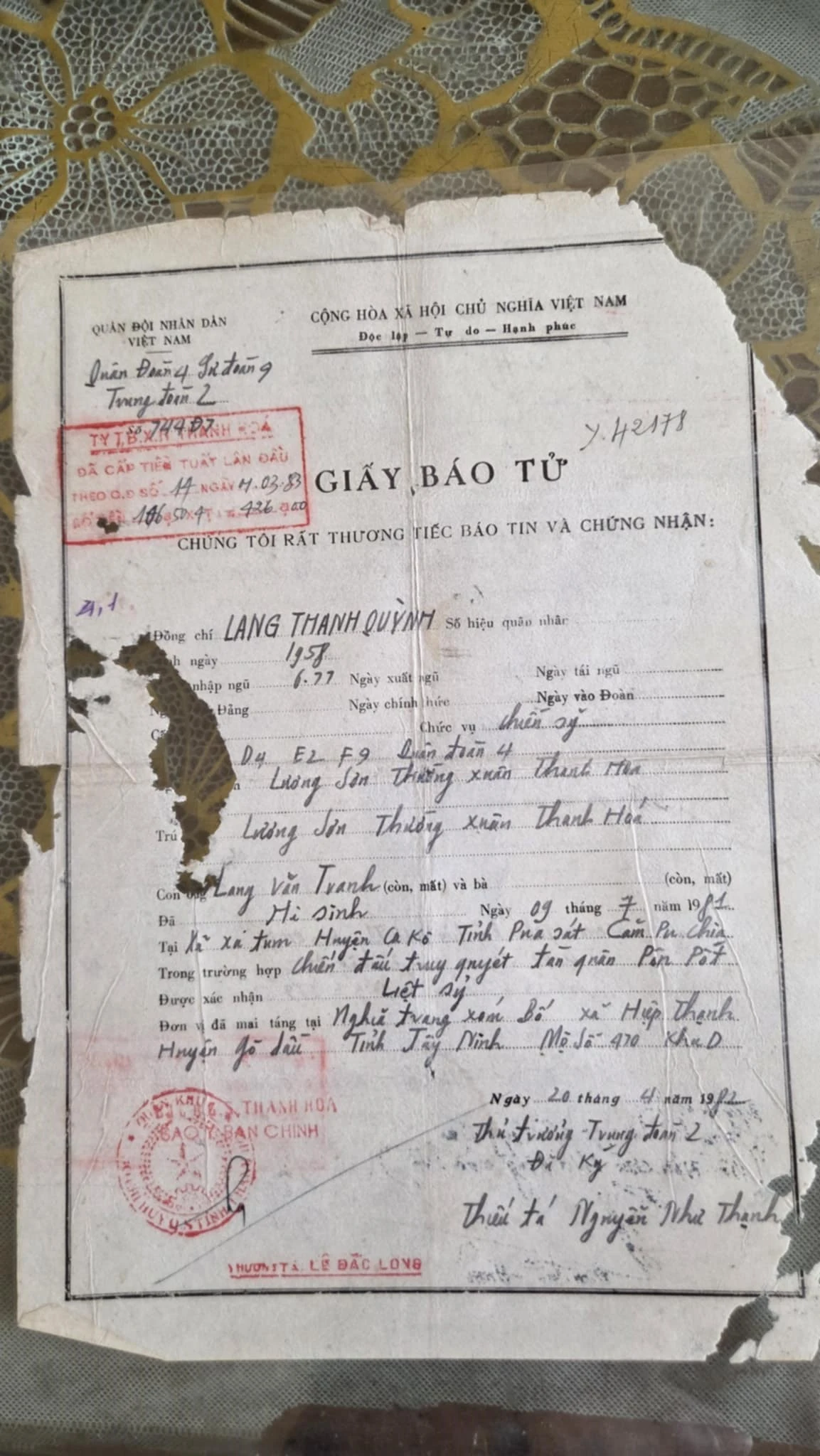 Ký ức của Mẹ (Bài cuối): Hai người phụ nữ - Một miền ký ức - Hai tiếng mẹ con thiêng liêng