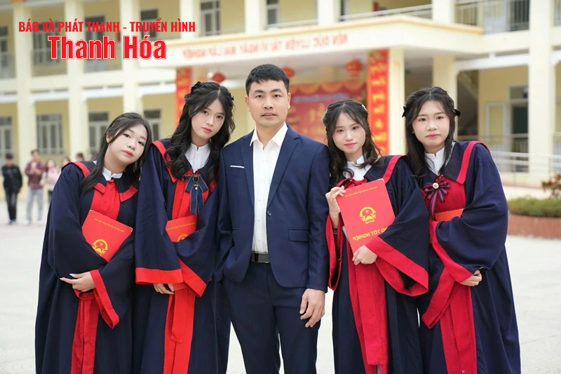 Thủ khoa khối C00 toàn tỉnh mơ ước trở thành cô giáo