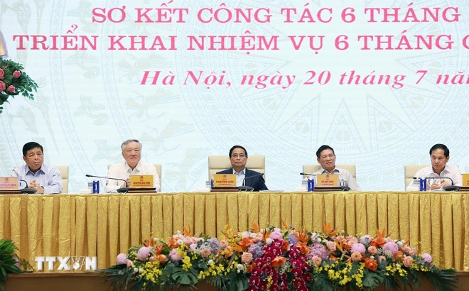 Thủ tướng Chính phủ: KHCN phải phục vụ đắc lực vận hành bộ máy và mục tiêu tăng trưởng