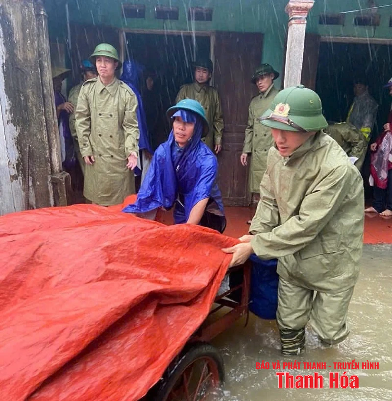 Nhiều hộ dân bị ngập lụt do mưa lũ