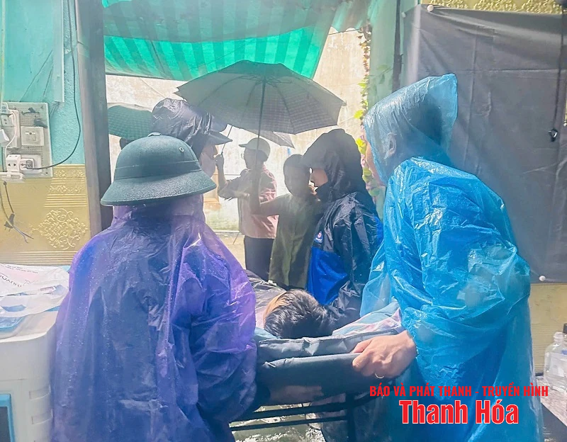 Nhiều hộ dân bị ngập lụt do mưa lũ